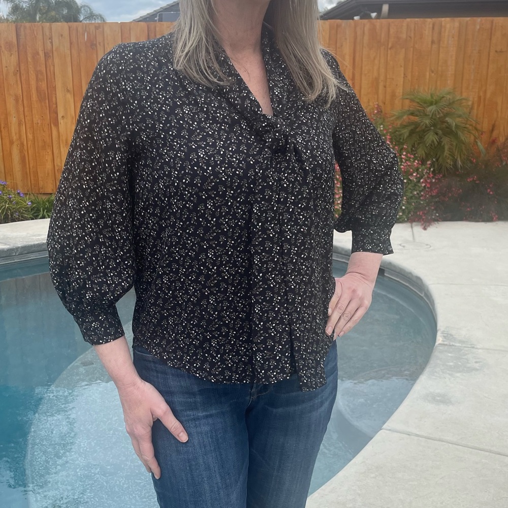 NWT Banana Republic Tie Neck Blouse
